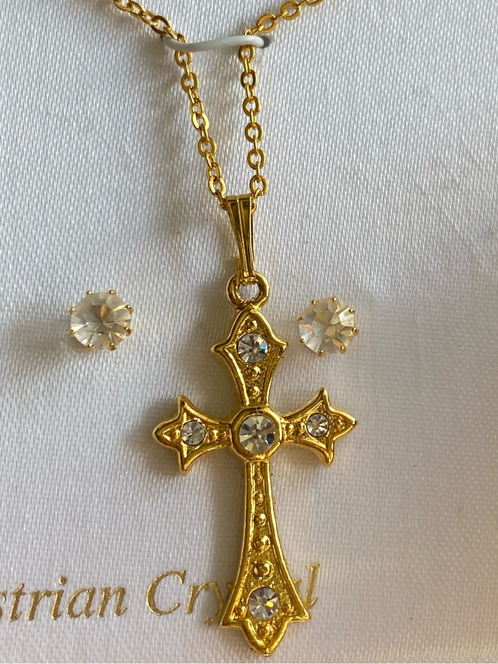 Vintage Coro Gold-Tone Cross Pendant Necklace with Clear Crystals